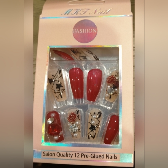 8•Packs BNIP Press On Nails Bundle! - Picture 4 of 6